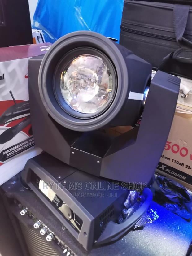 Beam 230 Moving Head · Photo 2