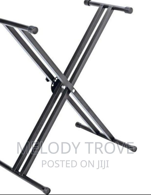 Keyboard Stand · Photo 1