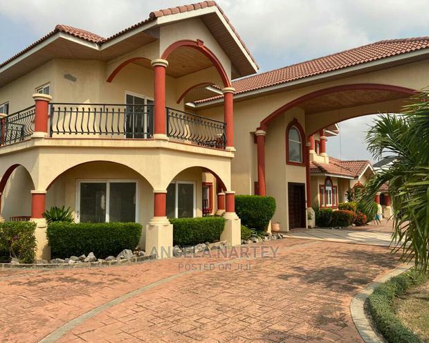 6bdrm Mansion in Angies Properties, Accra Metropolitan for sale · Photo 7