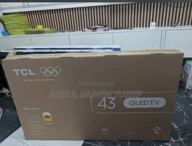 43smart TCL TV for Sale · Photo 1