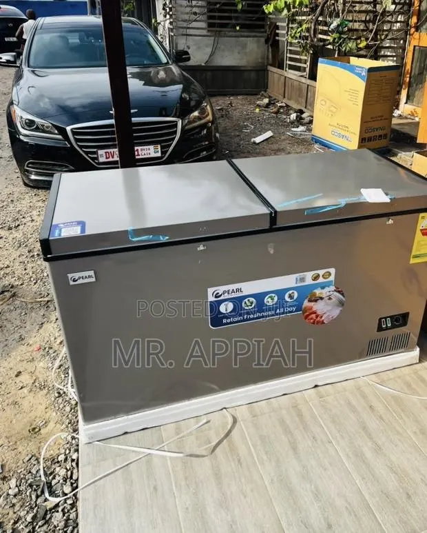 Quality Cooling Pearl PCF-6040-1A 2 Door Chest Freezer · Photo 1