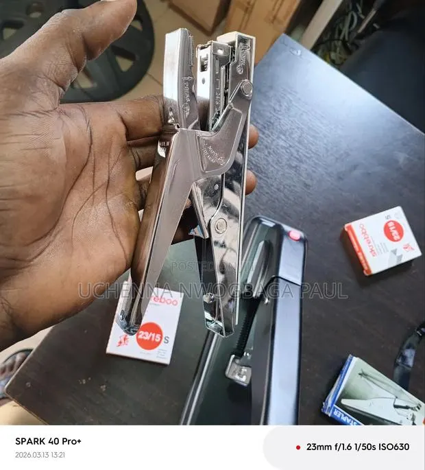 Stapler Machine Kangaro · Photo 1