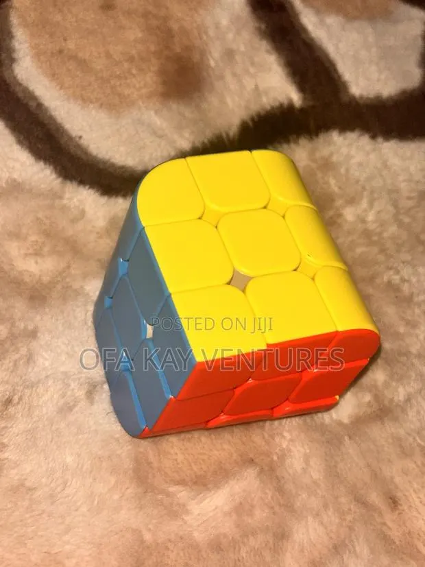 3x3 Penrose Curve Rubik’S Cube · Photo 4