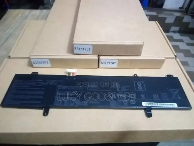 Original Asus B31N1701 Battery for Asus Vivobook · Photo 1