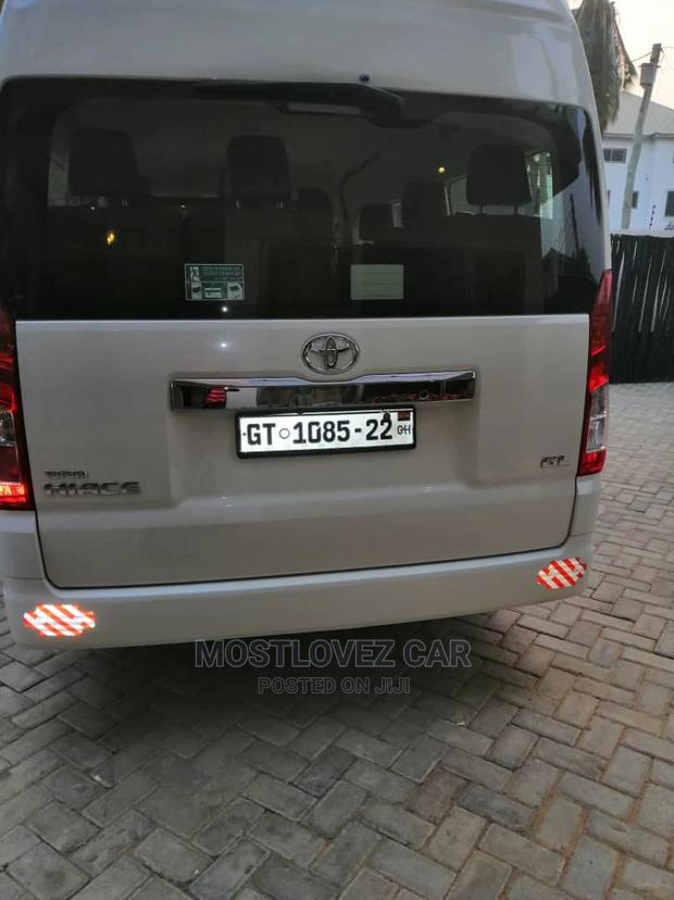 Car Rental Rent a Toyota Hiace in Ghana Fast Hiring · Photo 4