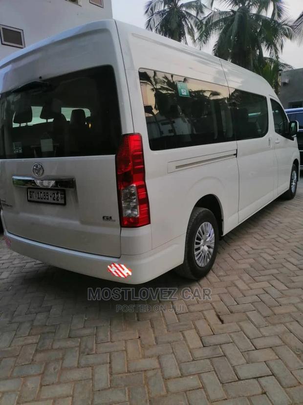 Car Rental Rent a Toyota Hiace in Ghana Fast Hiring · Photo 2