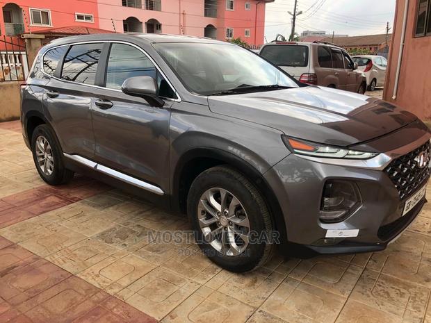 Car Rental Cars for Rent in Ghana for Weddings, Long Trips · Photo 2