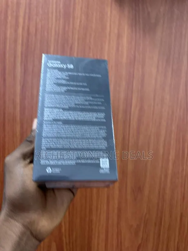 New Samsung Galaxy S8 64 GB Black · Photo 1