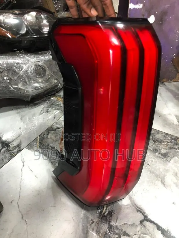 2024–2026 Toyota Tundra Taillight (Foreign Used – Premium OEM) · Photo 5