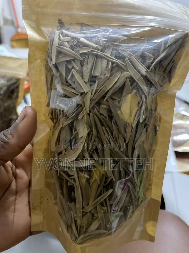 Dry Olive Leaves · Photo 1