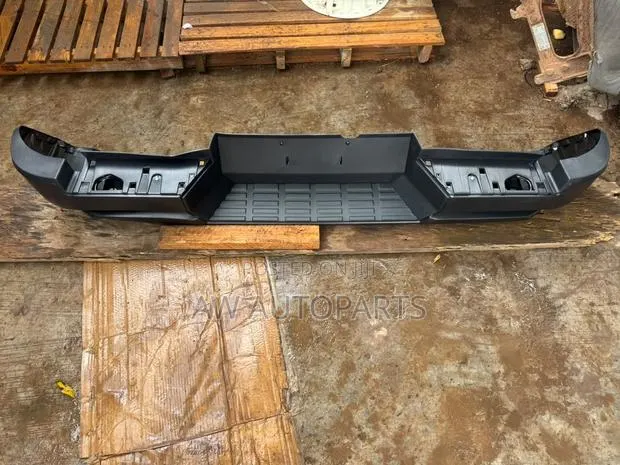 Mitsubishi L200 2024 Back Bumper · Photo 1