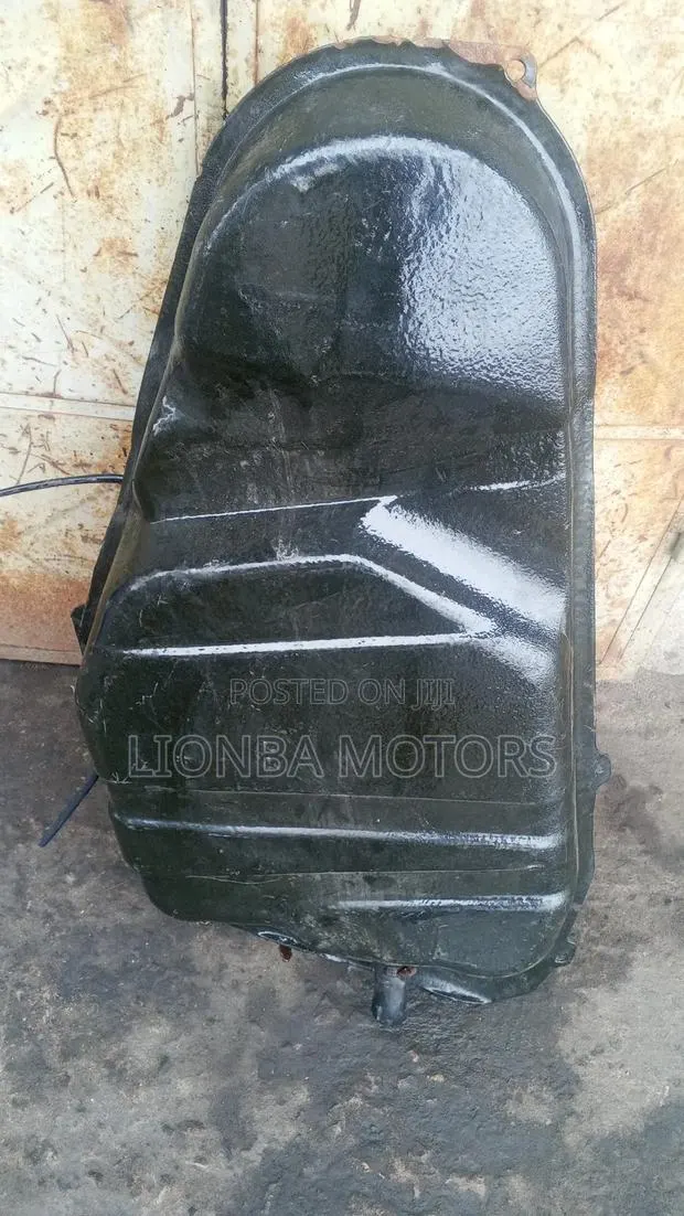 Corolla 2006 Fuel Tank · Photo 1