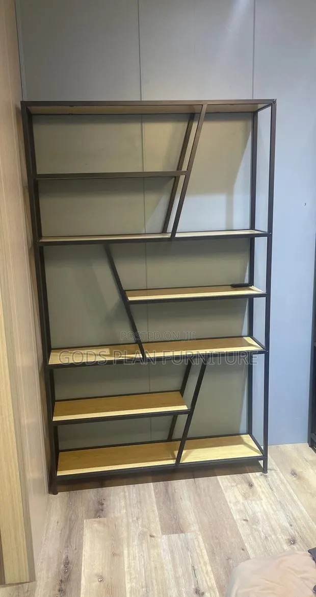 Metal Frame Shelve · Photo 1