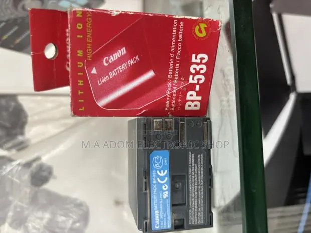 Canon Bp-535 Lithium Battery Pack - 7.4v, 3450 Mah · Photo 1