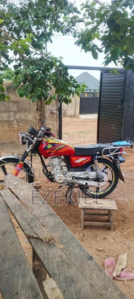 Royal RY125 2026 Red · Photo 1