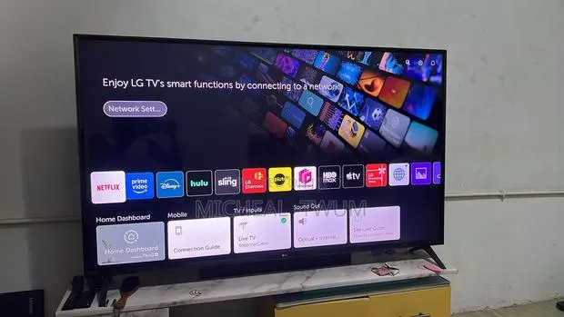 65um69 UHD4k TV · Photo 1