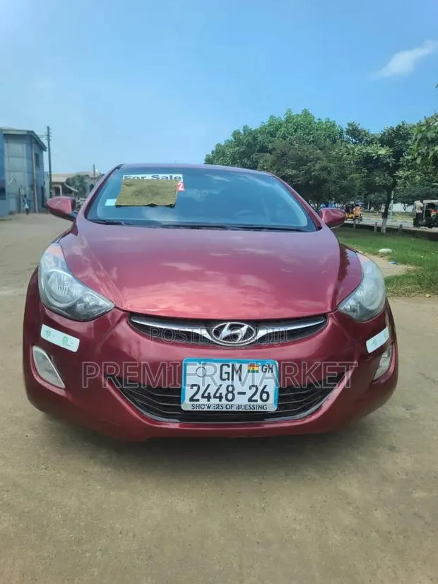 Hyundai Elantra Limited Sedan FWD (1.8L 4cyl 6A) 2013 Red · Photo 1