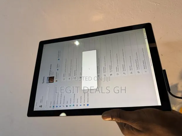 Laptop Microsoft Surface Pro 5 8GB Intel Core i5 SSD 256GB · Photo 1