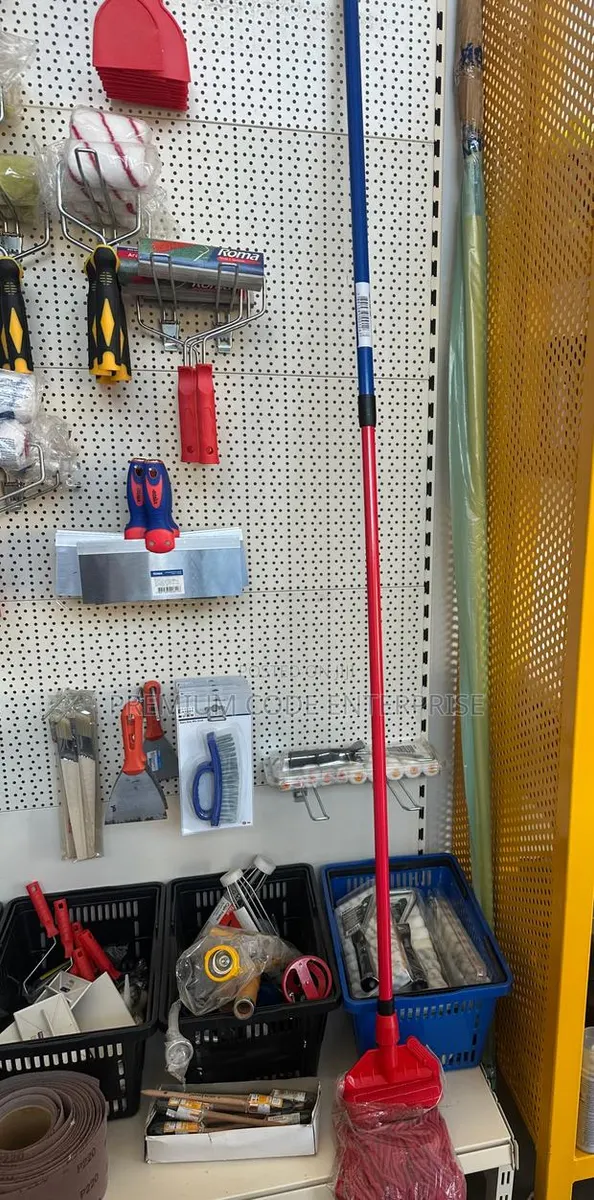 Telescopic Pole, 3 Meters · Photo 1