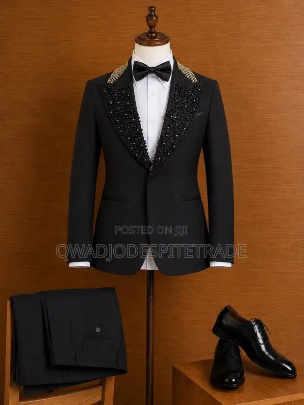 Turkey Suits · Photo 1