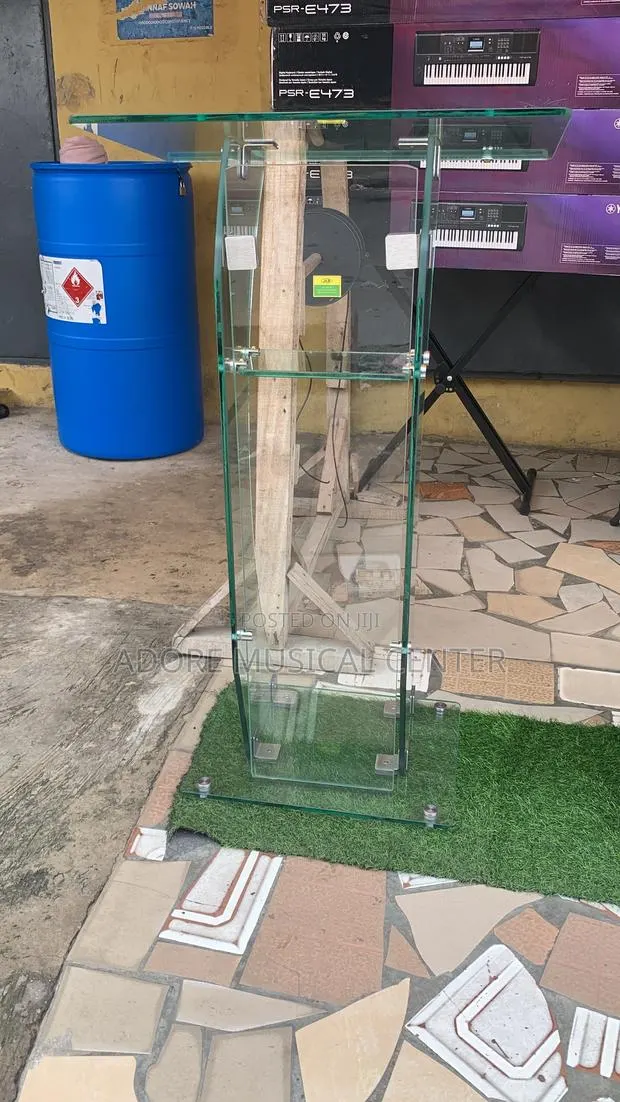 Glass Pulpit · Photo 1