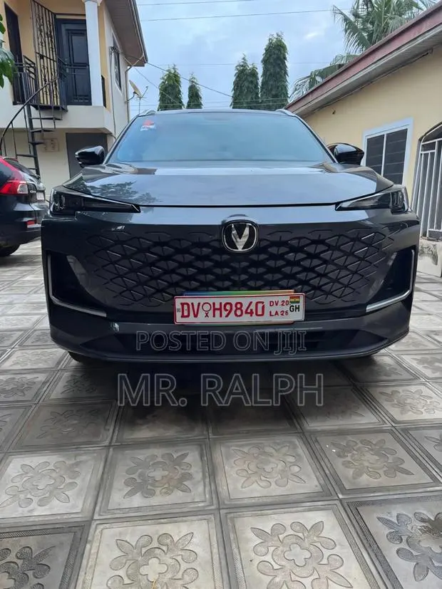 Changan CS55 Plus 1.5 Petrol FWD 2024 Gray · Photo 1