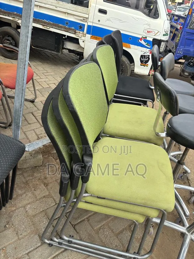 Office Chair · Photo 1