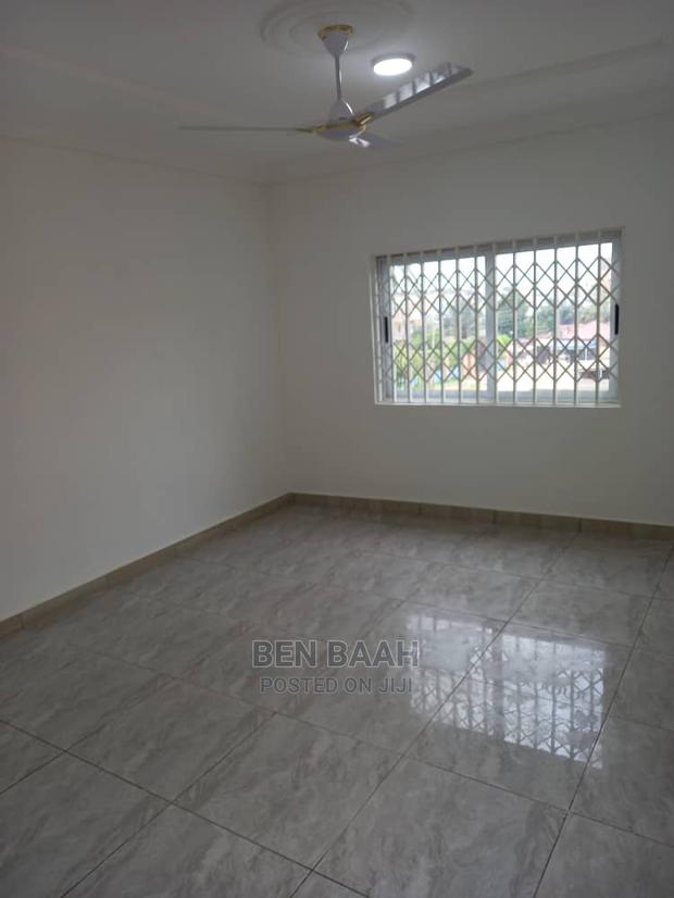 4bdrm Duplex in Ben Properties, Ga East Municipal for rent · Photo 4