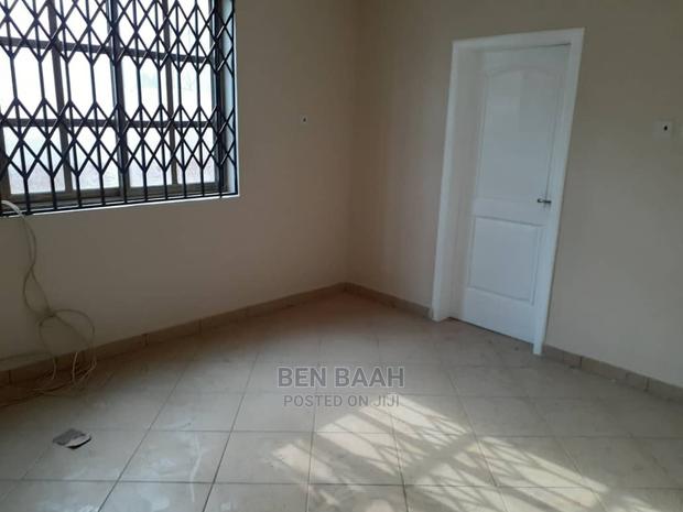 4bdrm Duplex in Ben Properties, Ga East Municipal for rent · Photo 5