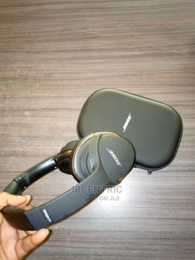 Bose Quietcomfort 35 II Wireless Earbuds · Photo 2
