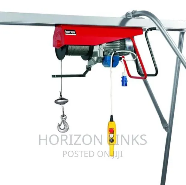 Elevator Hoist With Stand and Bucket · Photo 1