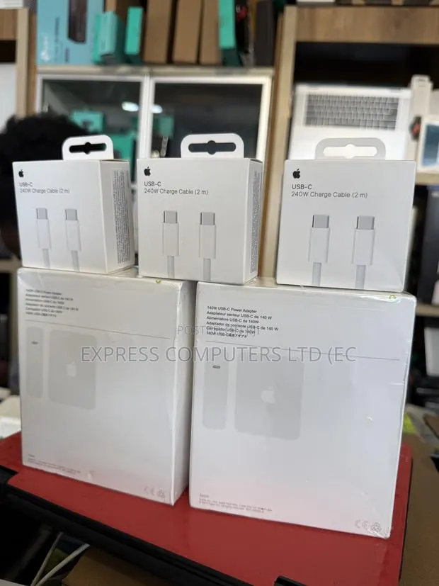 Apple 140w Usb-C Power Adapter With Usb-C 240w Charging Cable Original · Photo 1