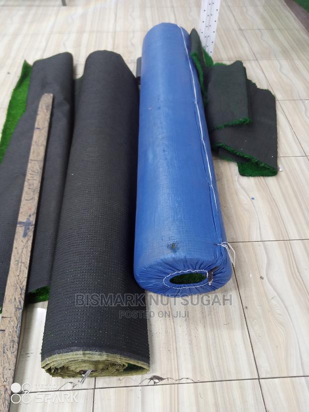 Grass Carpet for Sale · Photo 2