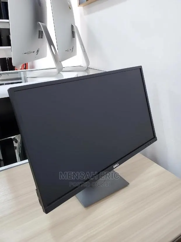 24" Dell Monitor · Photo 1
