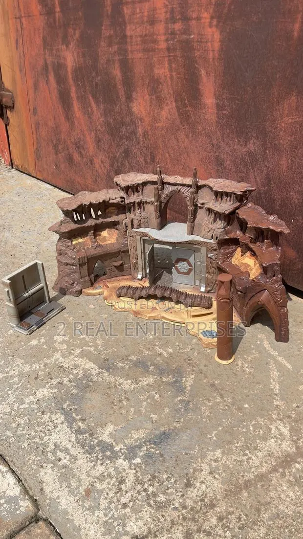 Star Wars Saga Geonosis Battle Arena Lego · Photo 1
