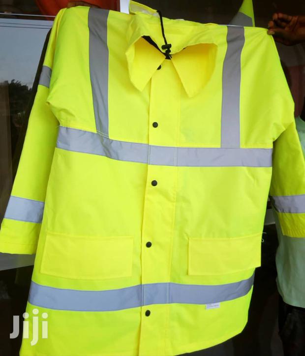 Hi Visibility Cold Room Jacket · Photo 2