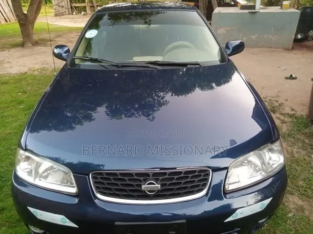 Nissan Sentra SE-R 2002 Blue · Photo 1