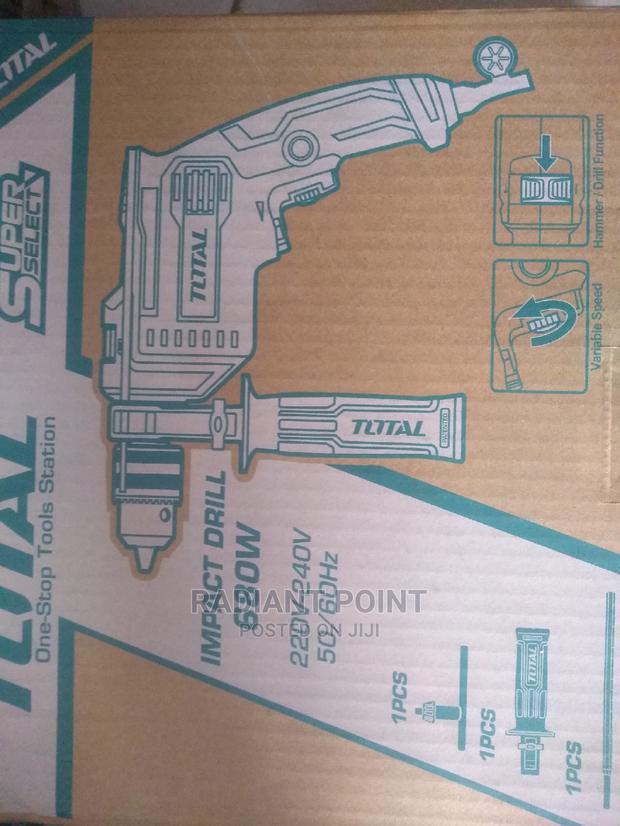Total Impact Drill Machine 680w · Photo 3