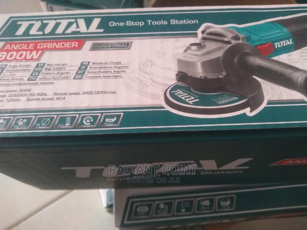 Total 900w Angle Grinder · Photo 3