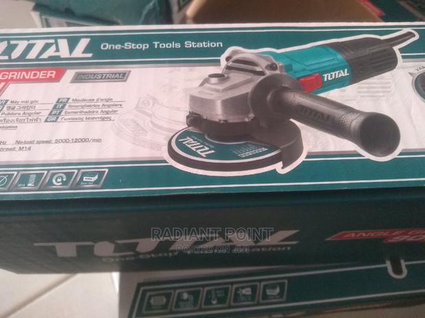 Total 900w Angle Grinder · Photo 4