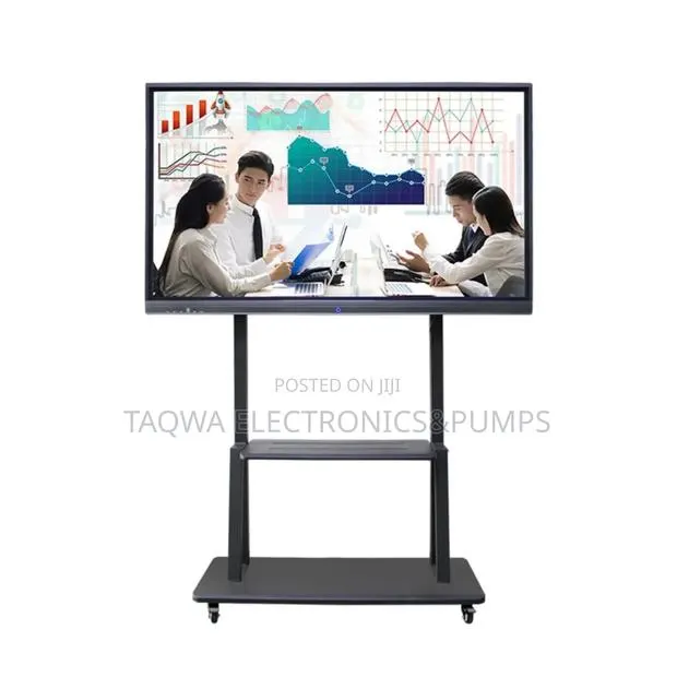 32-75 Tv Bracket // Movable. · Photo 1