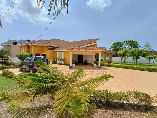 6bdrm House in Sefdard Properties, Spintex for sale · Photo 1