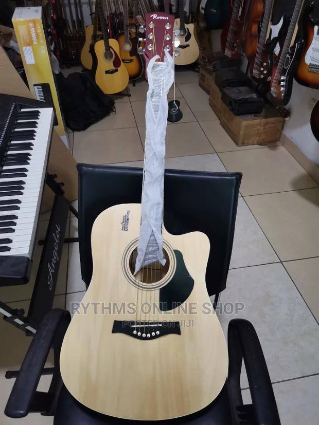 Semi-Acoustic (Rosen) · Photo 2