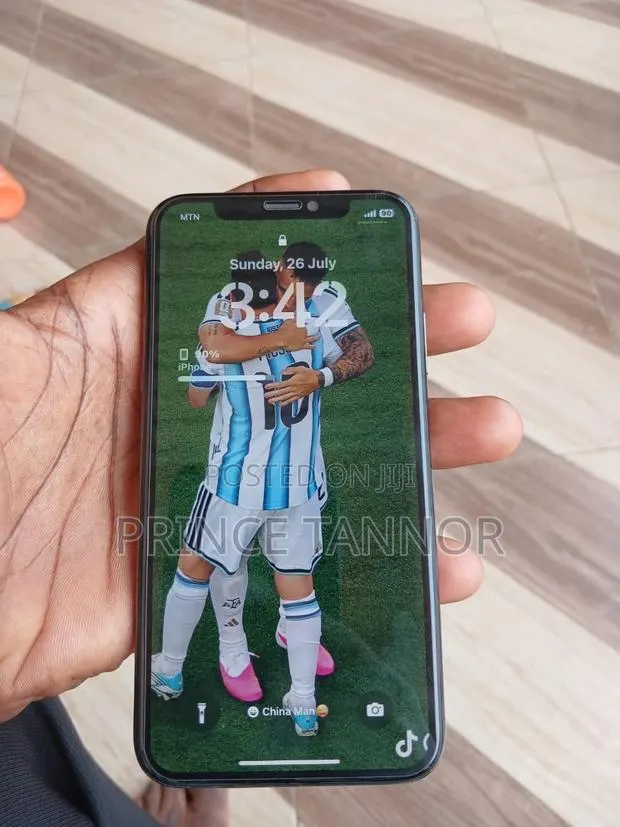 Apple iPhone X 256 GB Black · Photo 1