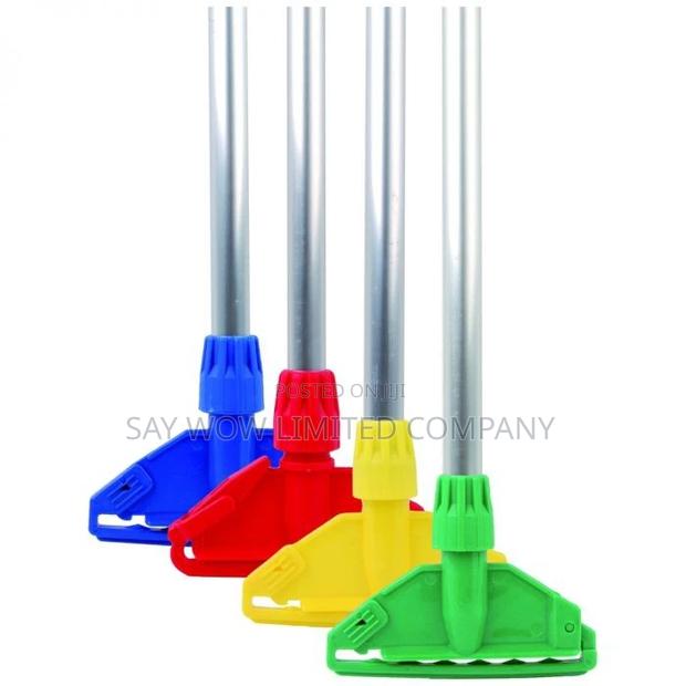 Robert Scott Colour Coded Aluminium Handle and Clip · Photo 1