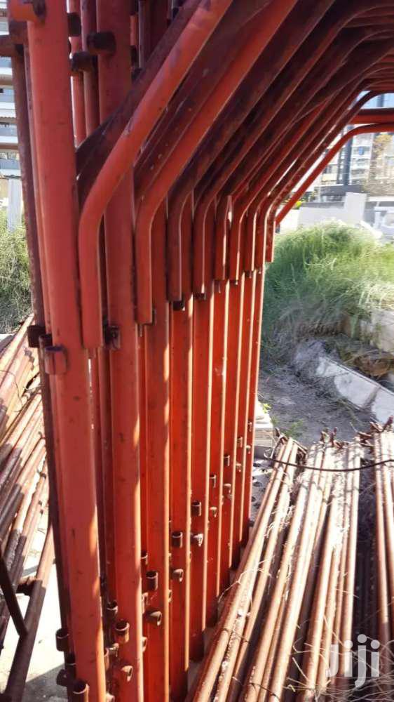 Scaffolds/Props/Yellowboards Rent And Sale · Photo 2