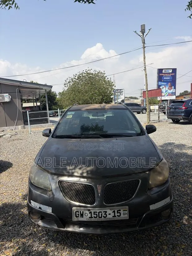 Pontiac Vibe AWD 2006 Gray · Photo 1