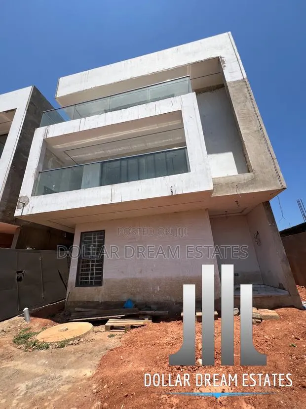 5bdrm House in Tseaddo for sale · Photo 1