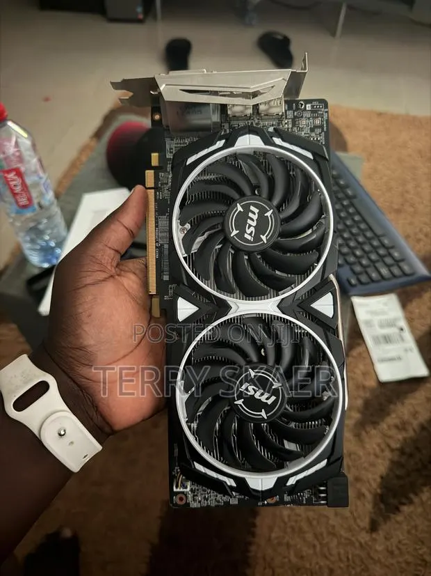 Msi Radeon Rx 580 8gb · Photo 1