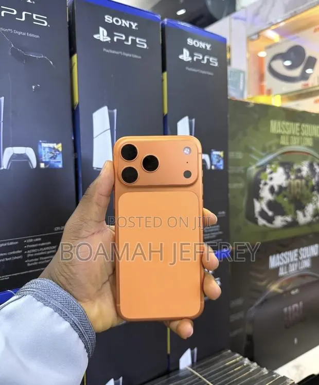 Apple iPhone 17 Pro Max 512 GB Orange · Photo 1